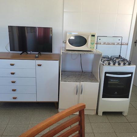 Praia De 4 Ilhas Apartamento De 1 Quarto A 60M Praia Com Vista Бомбиньяс Экстерьер фото