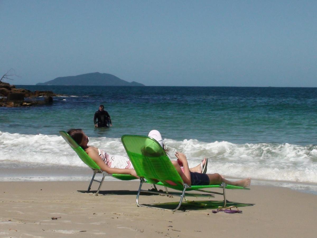 Praia De 4 Ilhas Apartamento De 1 Quarto A 60M Praia Com Vista Бомбиньяс Экстерьер фото
